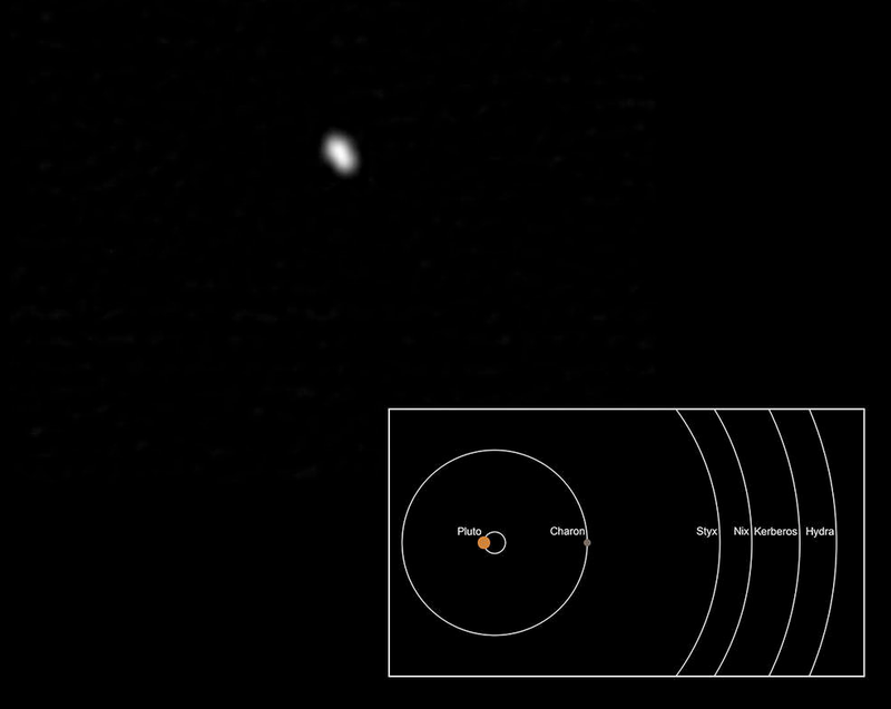 Illustration for article titled Esta es la foto más detallada de Estigia, la luna más pequeña de Plutón